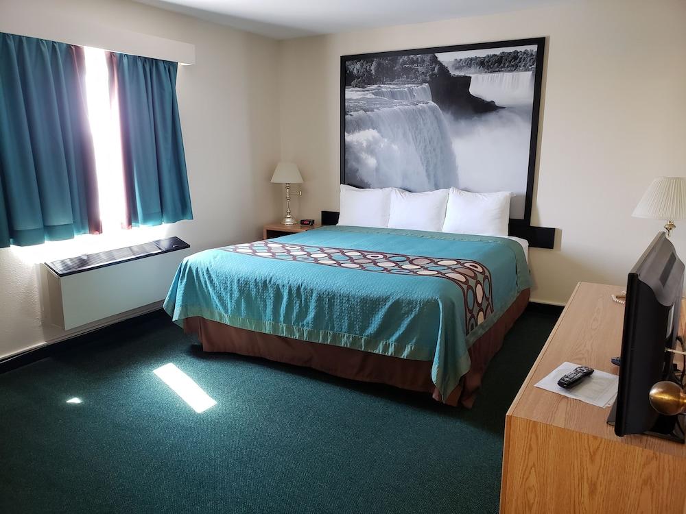 Hotel Super 8 By Wyndham Moose Jaw Sk Exteriér fotografie