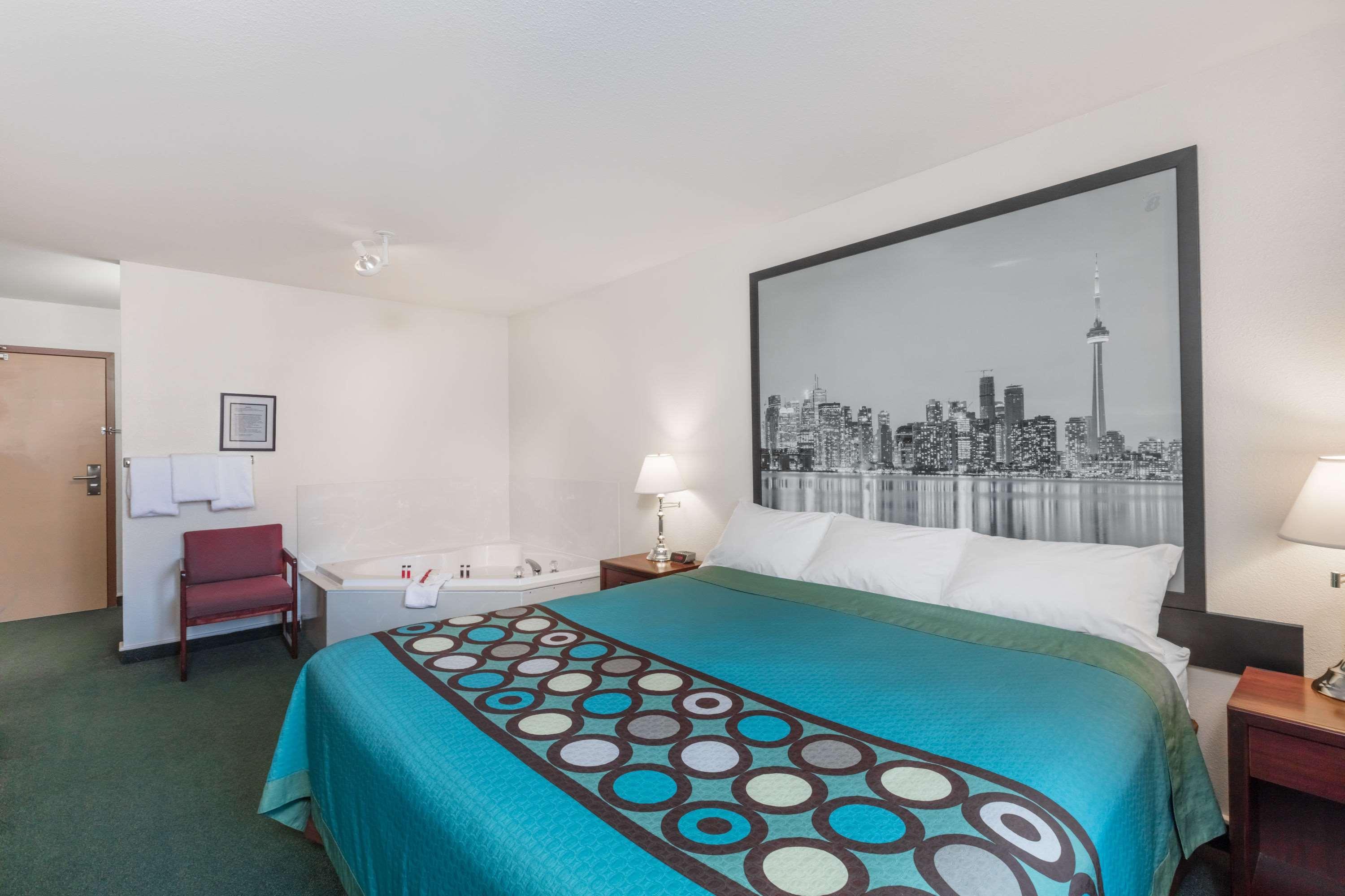 Hotel Super 8 By Wyndham Moose Jaw Sk Exteriér fotografie