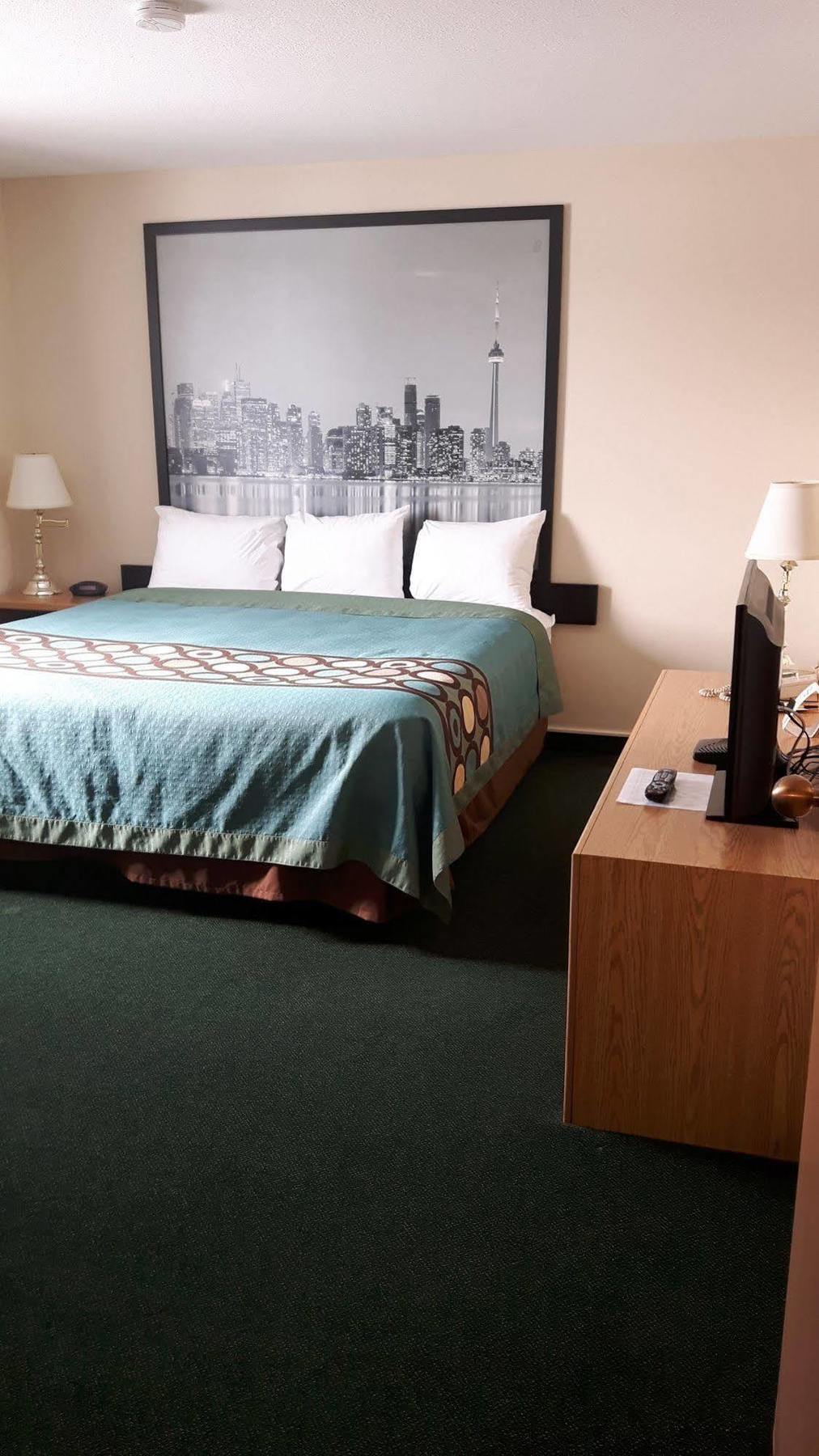 Hotel Super 8 By Wyndham Moose Jaw Sk Exteriér fotografie
